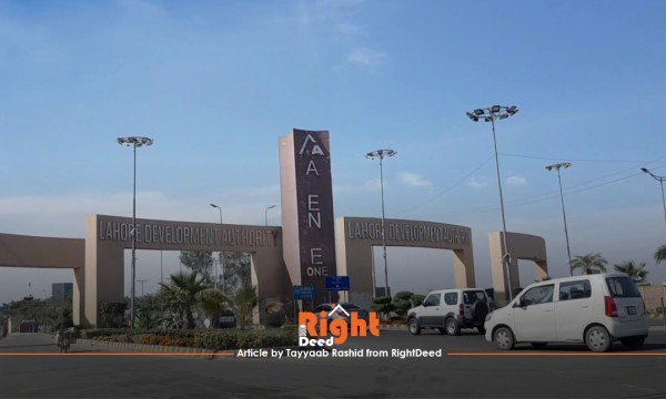 LDA Avenue I in Lahore